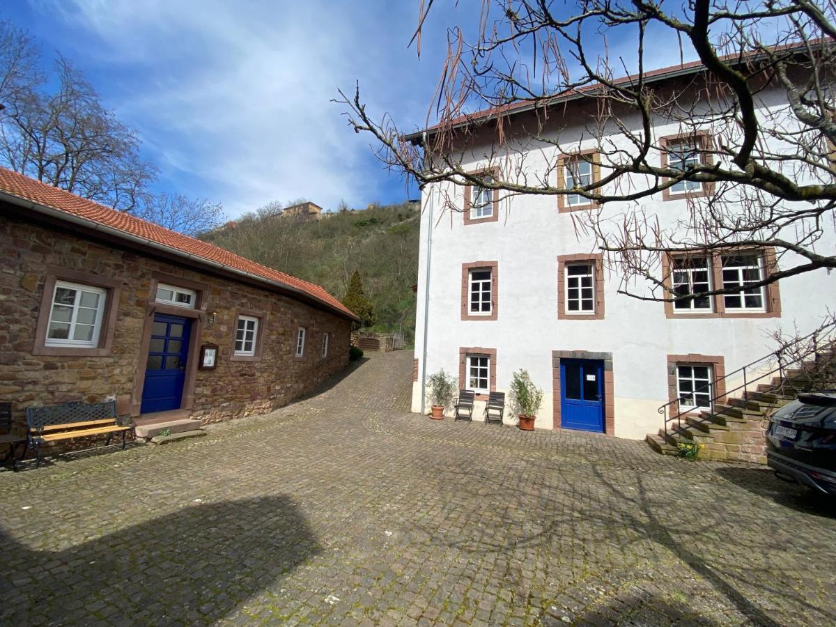 Bed and Breakfast Felsenmuehle Neuleiningen Exterior foto